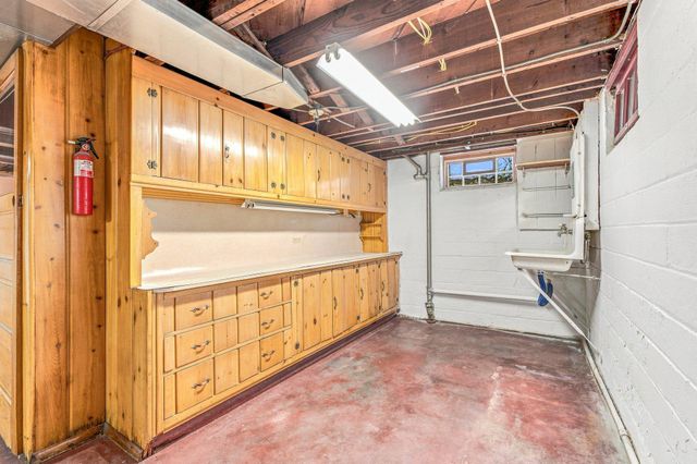 615 12th Avenue NW, New Brighton, MN 55112