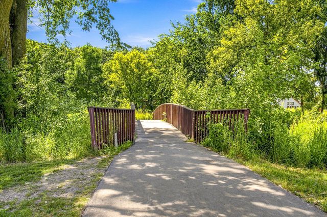 615 12th Avenue NW, New Brighton, MN 55112