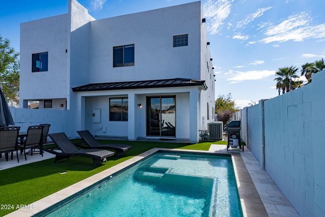 1016 E Tempe Drive, Tempe, AZ 85288