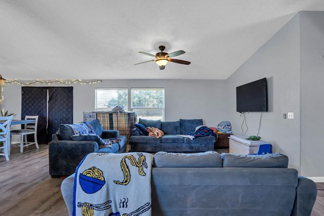 27127 Swede Creek Road, Oak Run, CA 96069