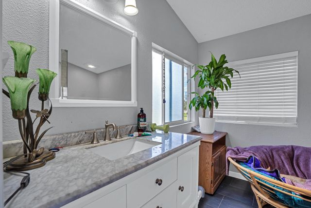 27127 Swede Creek Road, Oak Run, CA 96069