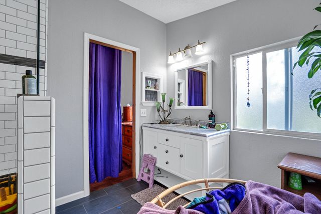 27127 Swede Creek Road, Oak Run, CA 96069