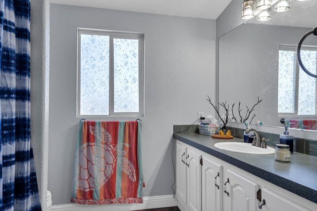 27127 Swede Creek Road, Oak Run, CA 96069