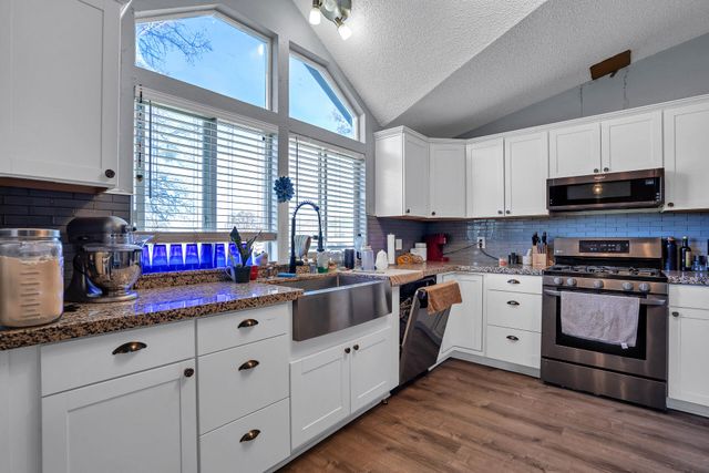 27127 Swede Creek Road, Oak Run, CA 96069