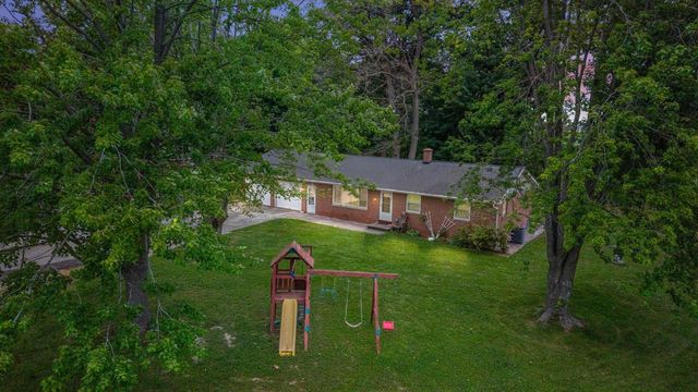 138 ELM DRIVE, Green Bay, WI 54313