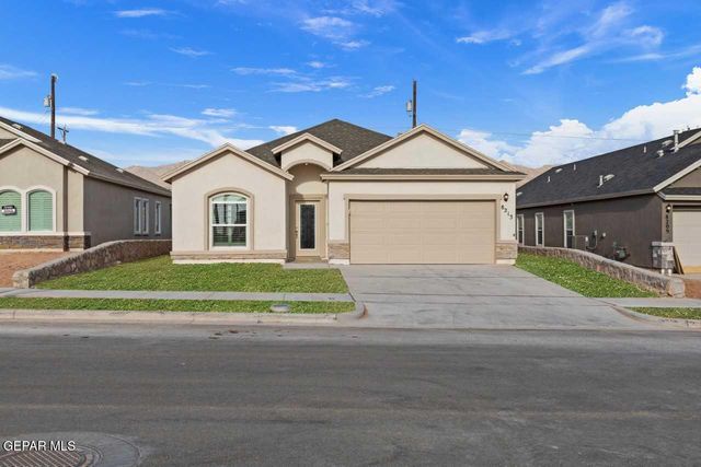 348 Moreland Drive, Clint, TX 79836