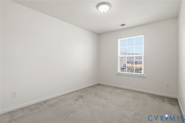 533 Creekwillow Dr, Midlothian, VA 23113