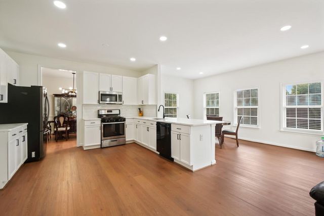 90 HOWARD CT, Frederick, MD 21702
