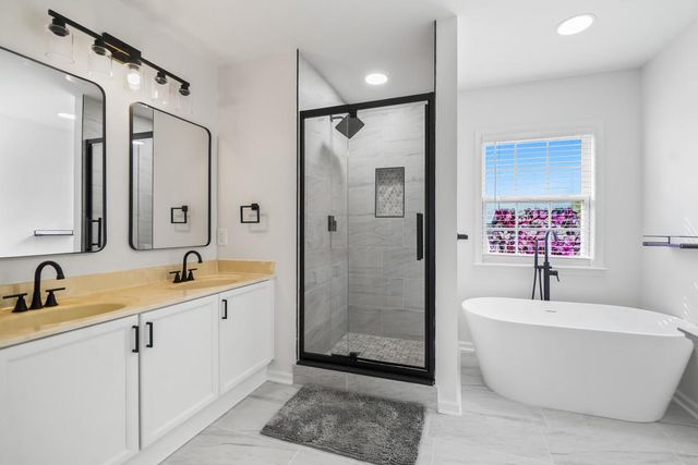90 HOWARD CT, Frederick, MD 21702