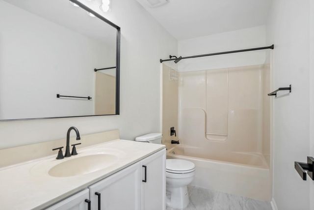 90 HOWARD CT, Frederick, MD 21702