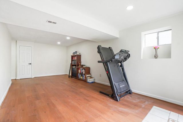 90 HOWARD CT, Frederick, MD 21702