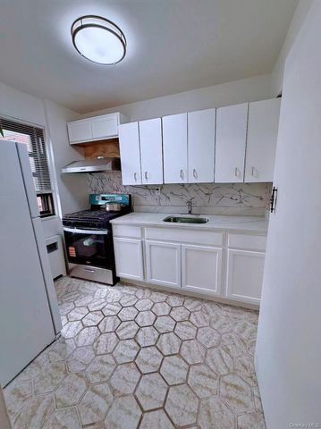 81-06 155 Avenue 2, Howard Beach, NY 11414