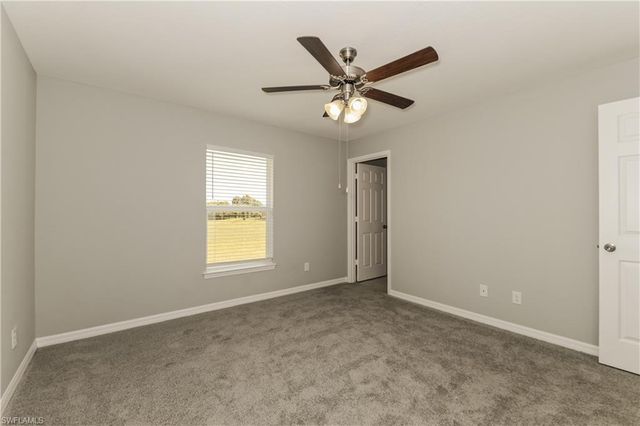 2916 42nd ST SW, Lehigh Acres, FL 33976