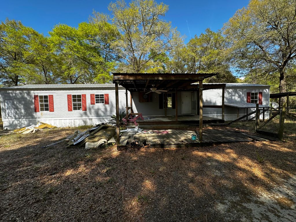 5629 Highway 393, Crestview, FL 32539