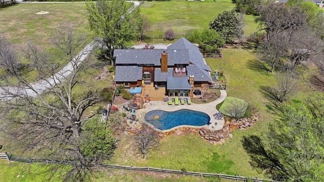 9223 S Zenith Avenue, Tulsa, OK 74132