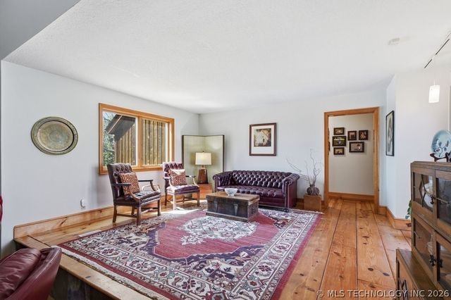 9223 S Zenith Avenue, Tulsa, OK 74132