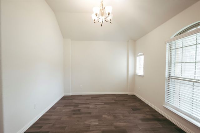 816 Black Hawk Dr, Princeton, TX 75407