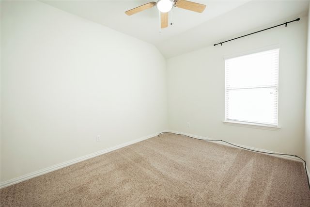 816 Black Hawk Dr, Princeton, TX 75407