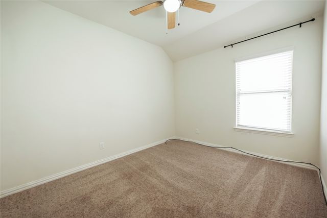 816 Black Hawk Dr, Princeton, TX 75407