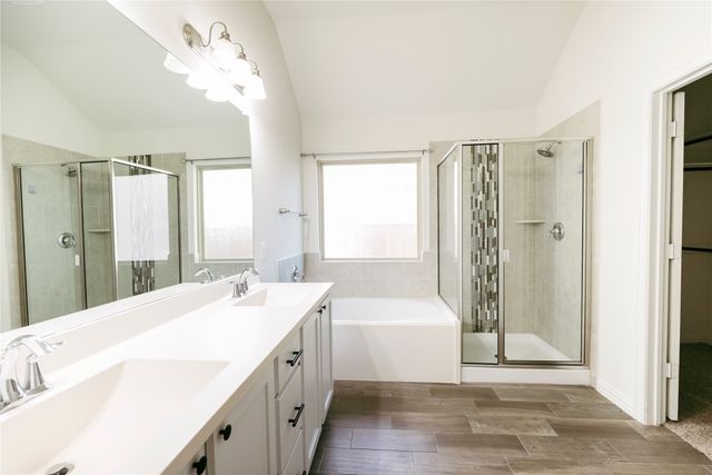 816 Black Hawk Dr, Princeton, TX 75407