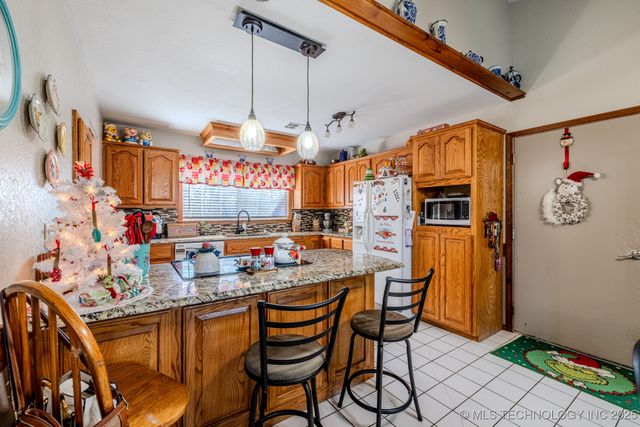 3202 W 820 Road, Fort Gibson, OK 74434