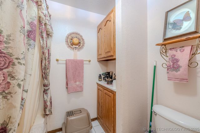 3202 W 820 Road, Fort Gibson, OK 74434