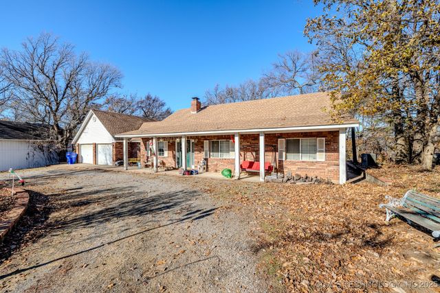 3202 W 820 Road, Fort Gibson, OK 74434