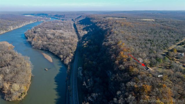 3202 W 820 Road, Fort Gibson, OK 74434