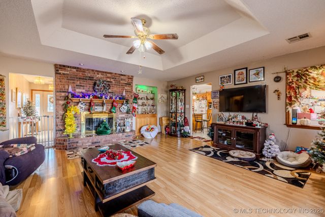 3202 W 820 Road, Fort Gibson, OK 74434