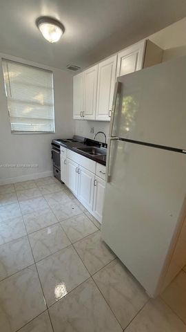 2127 Cleveland St REAR, Hollywood, FL 33020