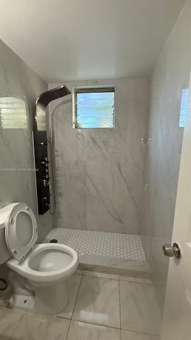 2127 Cleveland St REAR, Hollywood, FL 33020
