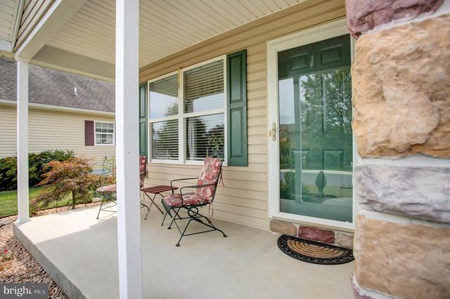 39 COLONIAL COURT, Shippensburg, PA 17257
