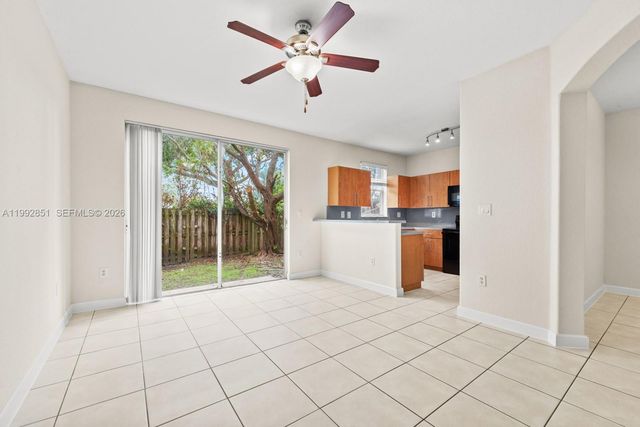 2411 SE 14th St, Homestead, FL 33035