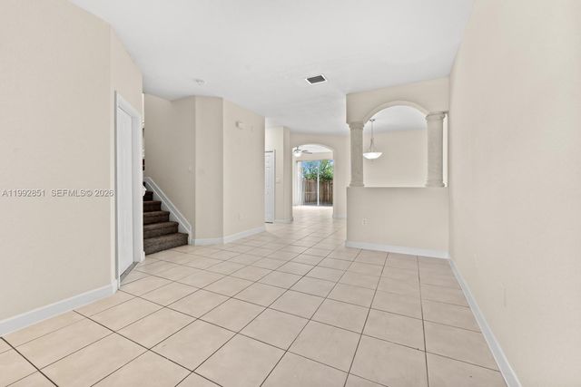 2411 SE 14th St, Homestead, FL 33035