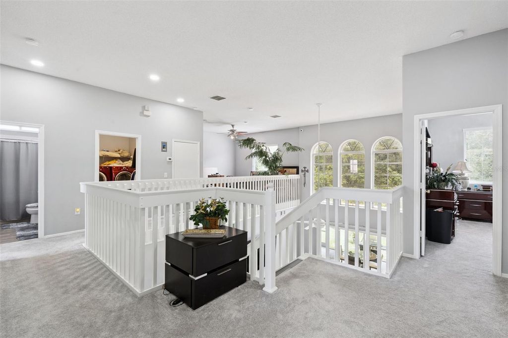 Image 23 of property listing at 1860 WHITE HERON BAY CIRCLE, Orlando, FL 32824