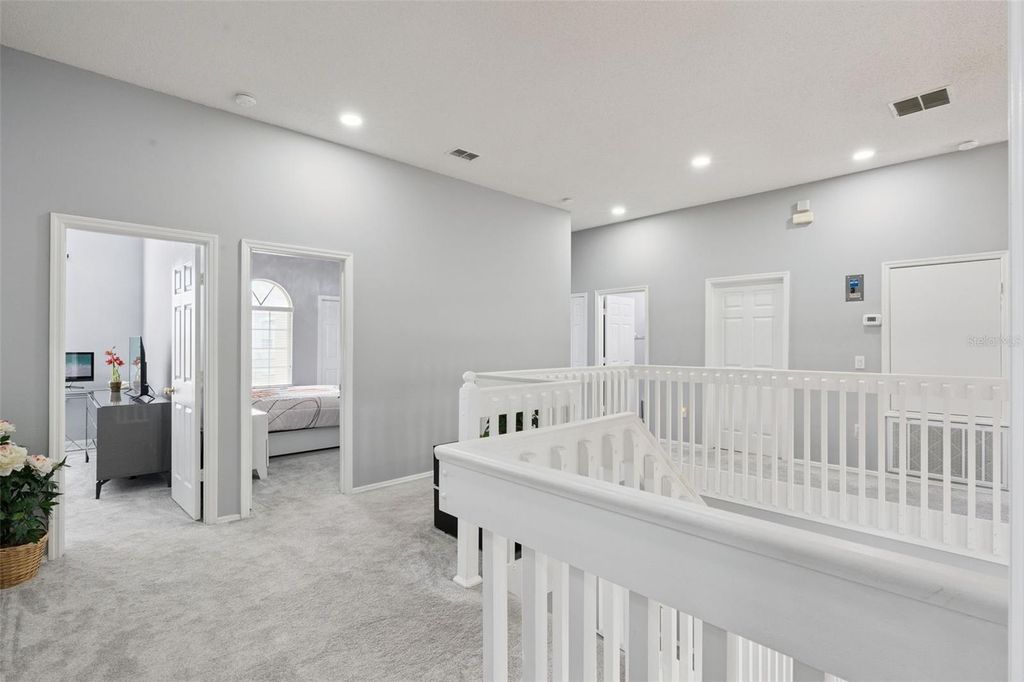 Image 26 of property listing at 1860 WHITE HERON BAY CIRCLE, Orlando, FL 32824