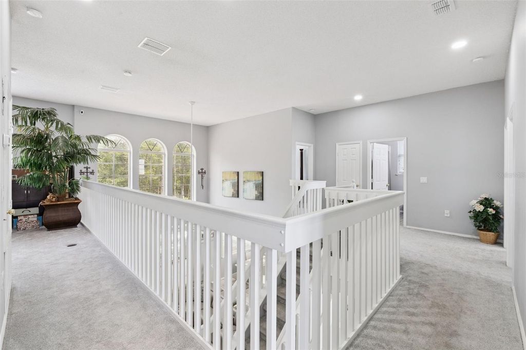 Image 29 of property listing at 1860 WHITE HERON BAY CIRCLE, Orlando, FL 32824