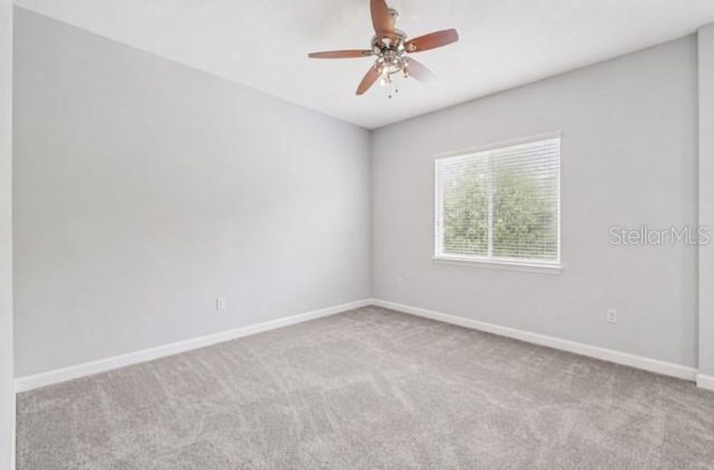 Image 38 of property listing at 1860 WHITE HERON BAY CIRCLE, Orlando, FL 32824