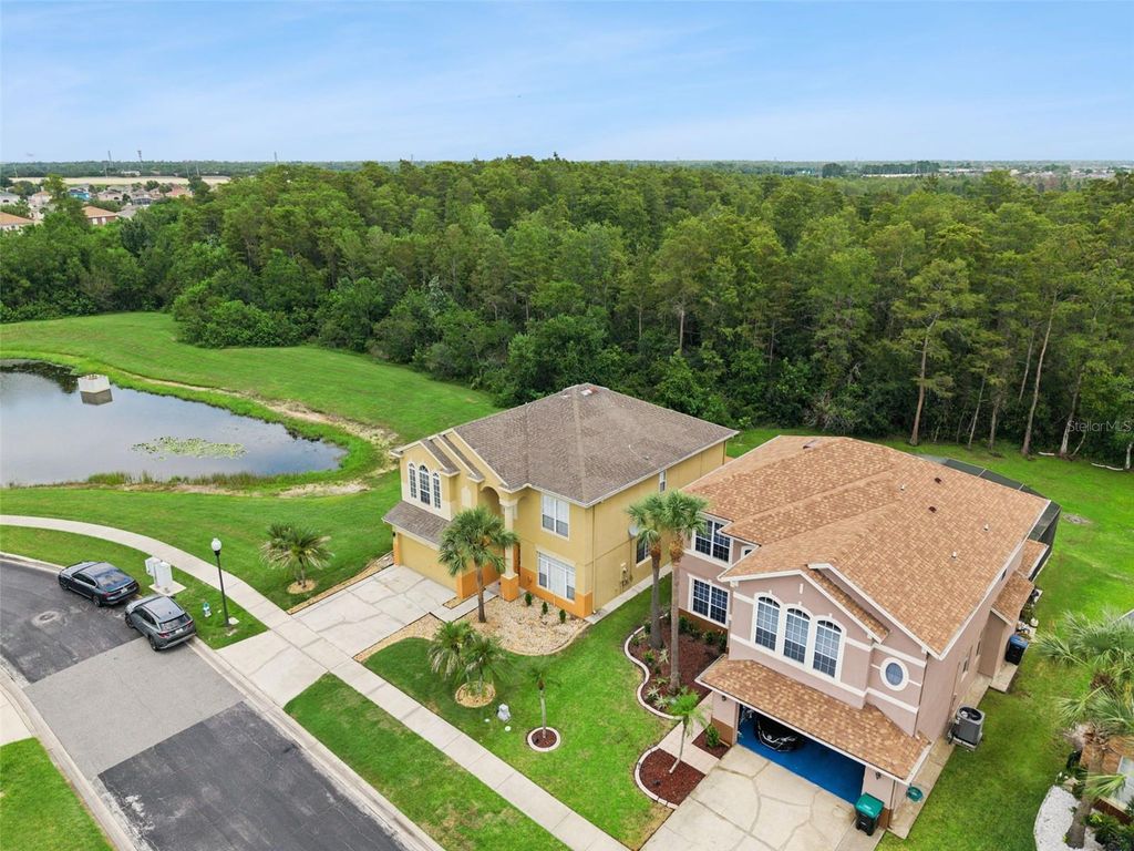 Image 52 of property listing at 1860 WHITE HERON BAY CIRCLE, Orlando, FL 32824
