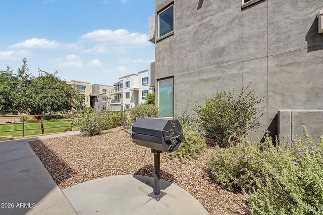 1250 N ABBEY Lane 295, Chandler, AZ 85226