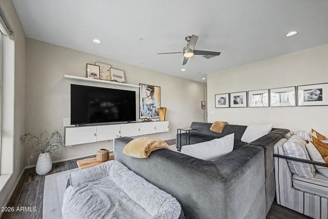 1250 N ABBEY Lane 295, Chandler, AZ 85226