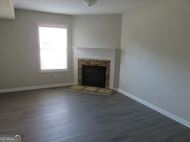 204 Twin Pines Court, Dallas, GA 30132