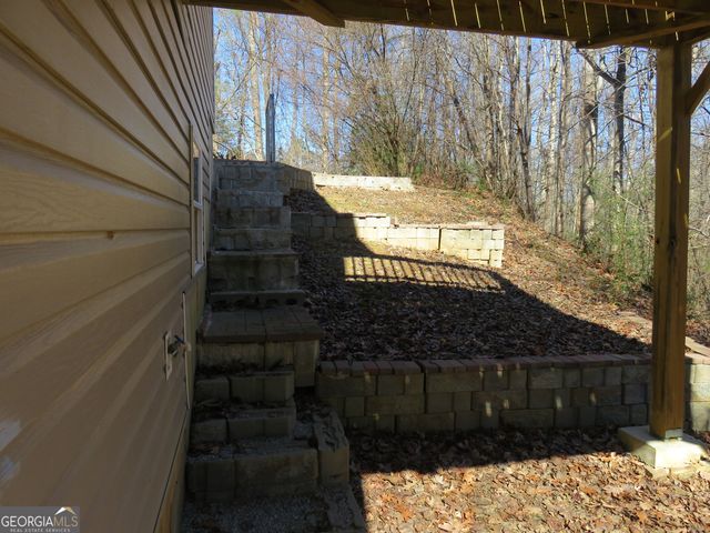 204 Twin Pines Court, Dallas, GA 30132