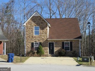 204 Twin Pines Court, Dallas, GA 30132