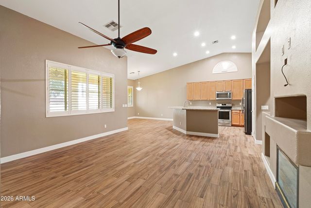 1735 E BARTLETT Place, Chandler, AZ 85249