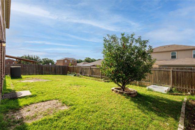 1114 Bogart Circle, Duncanville, TX 75137
