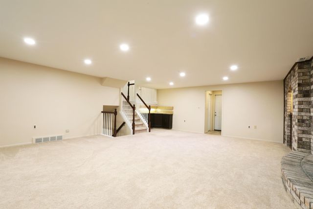 39549 Chantilly Drive, Sterling Heights, MI 48313