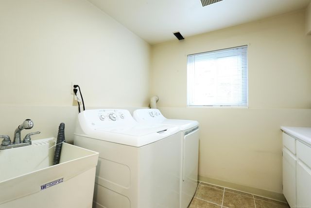 39549 Chantilly Drive, Sterling Heights, MI 48313