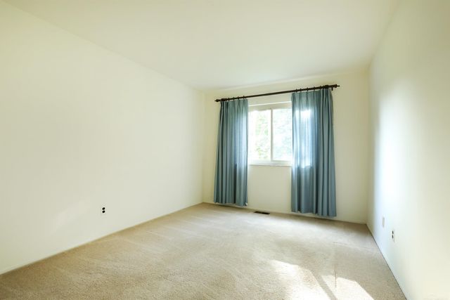 39549 Chantilly Drive, Sterling Heights, MI 48313