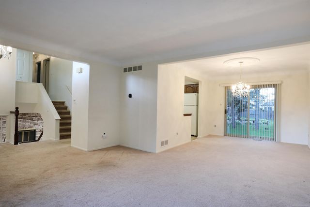 39549 Chantilly Drive, Sterling Heights, MI 48313